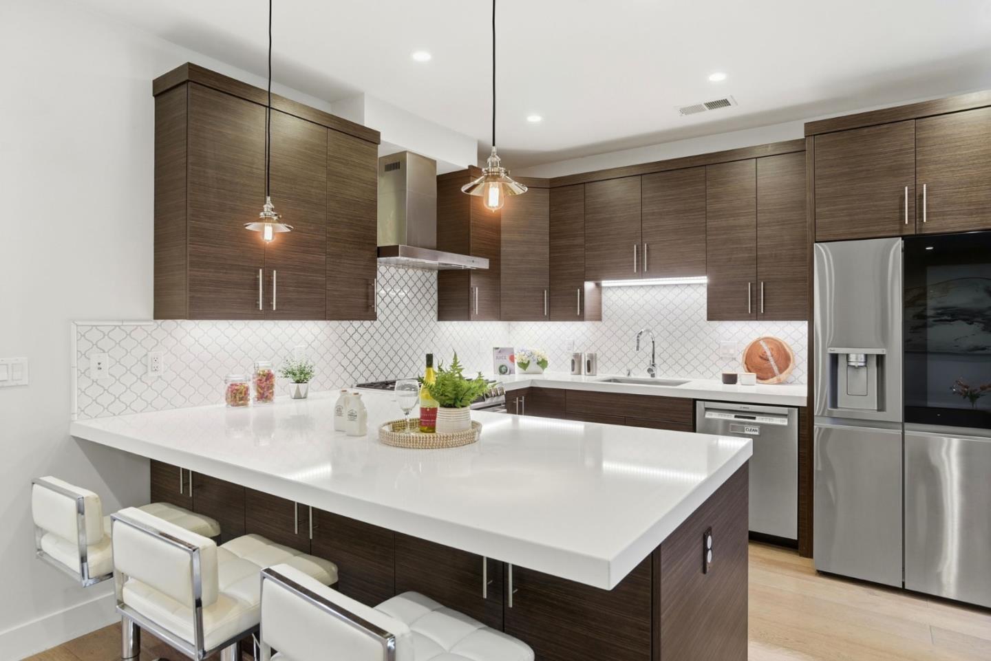 Detail Gallery Image 15 of 39 For 701 2nd Ave #2,  San Mateo,  CA 94401 - 2 Beds | 2/1 Baths