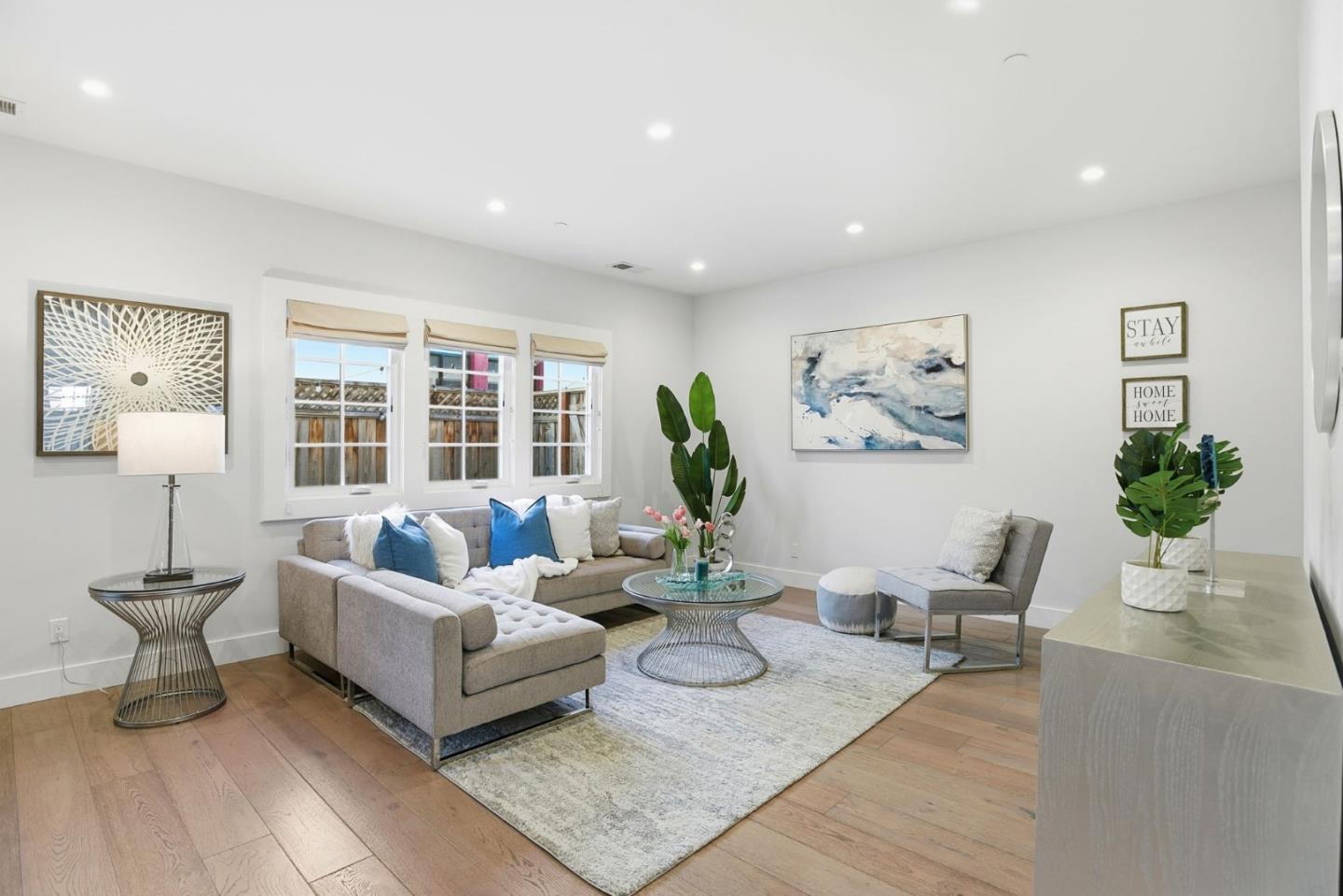 Detail Gallery Image 8 of 39 For 701 2nd Ave #2,  San Mateo,  CA 94401 - 2 Beds | 2/1 Baths