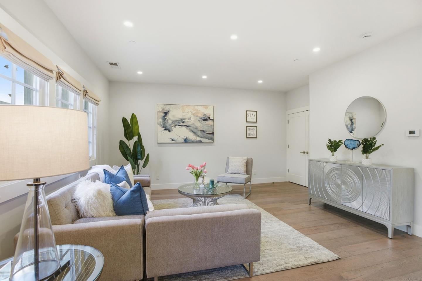 Detail Gallery Image 9 of 39 For 701 2nd Ave #2,  San Mateo,  CA 94401 - 2 Beds | 2/1 Baths