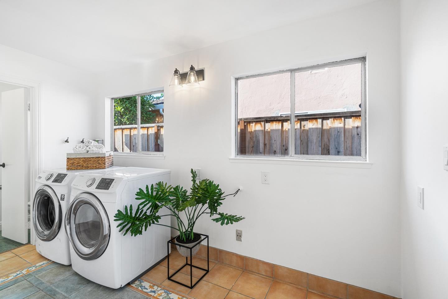 Detail Gallery Image 17 of 32 For 1805 Catherine St, Santa Clara,  CA 95050 - 2 Beds | 2 Baths