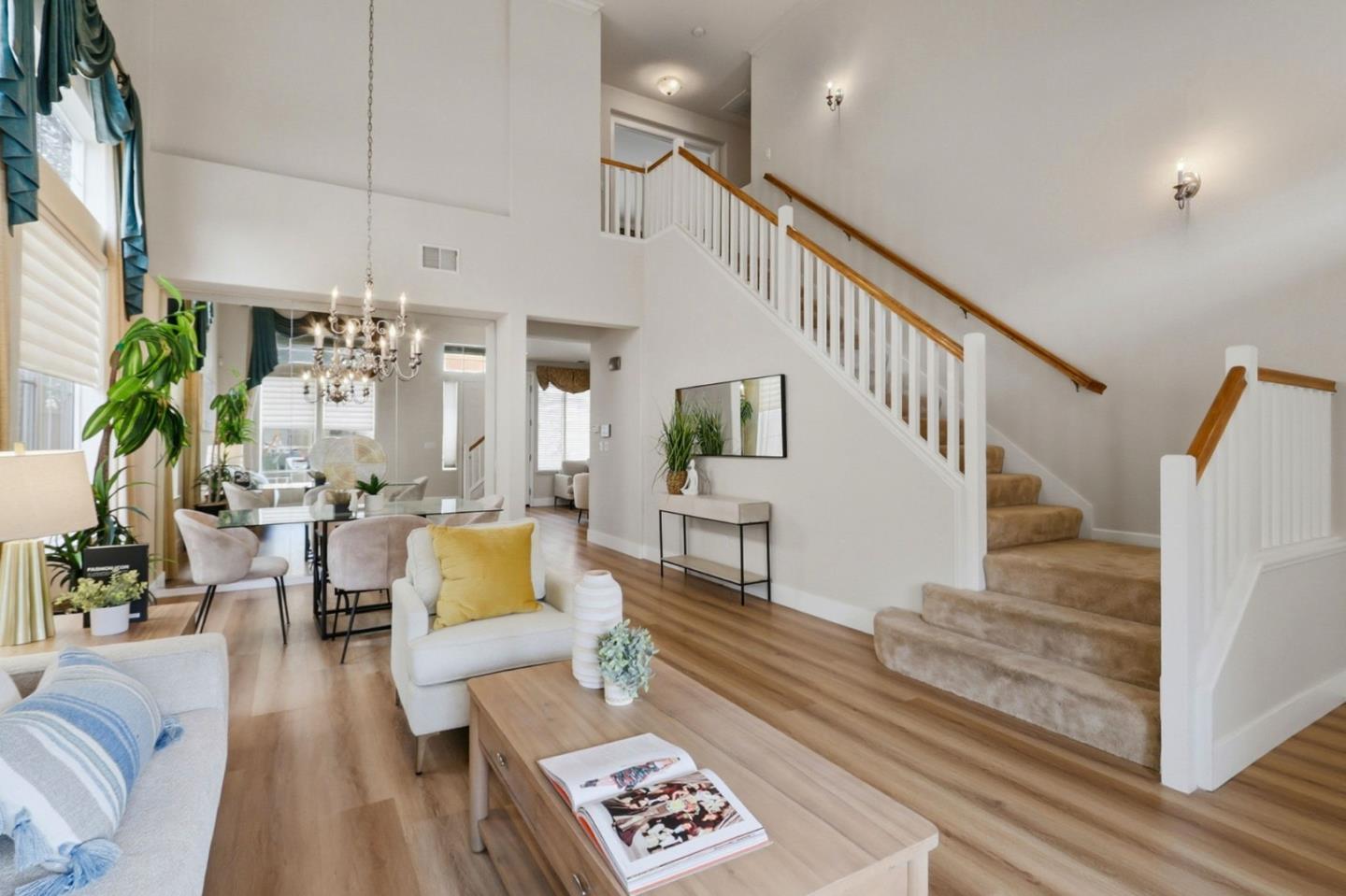 Detail Gallery Image 10 of 20 For 808 Cameron Cir, Milpitas,  CA 95035 - 5 Beds | 3 Baths