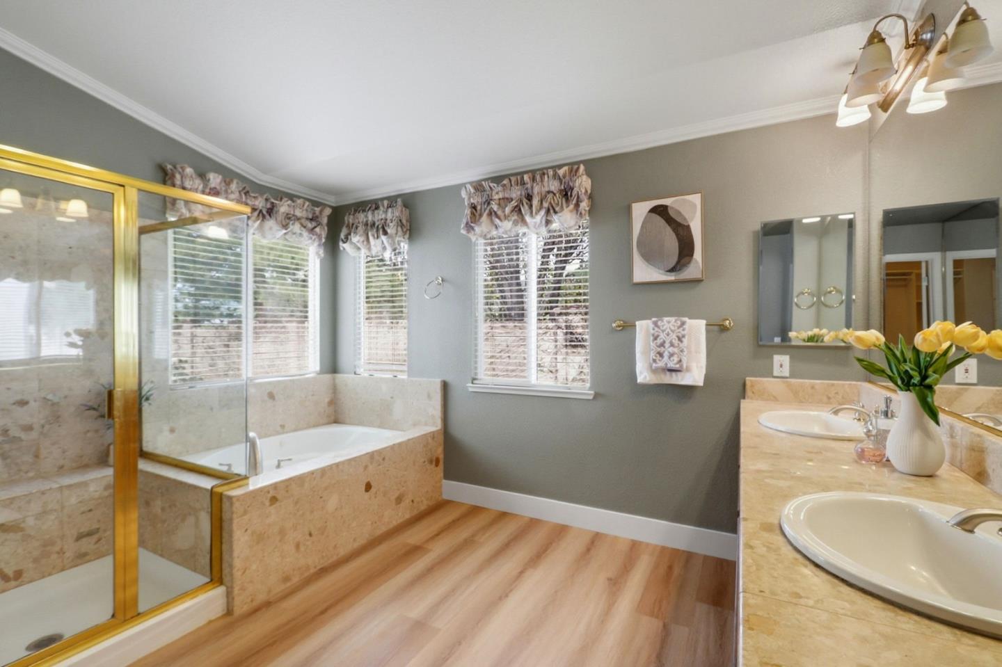 Detail Gallery Image 12 of 20 For 808 Cameron Cir, Milpitas,  CA 95035 - 5 Beds | 3 Baths