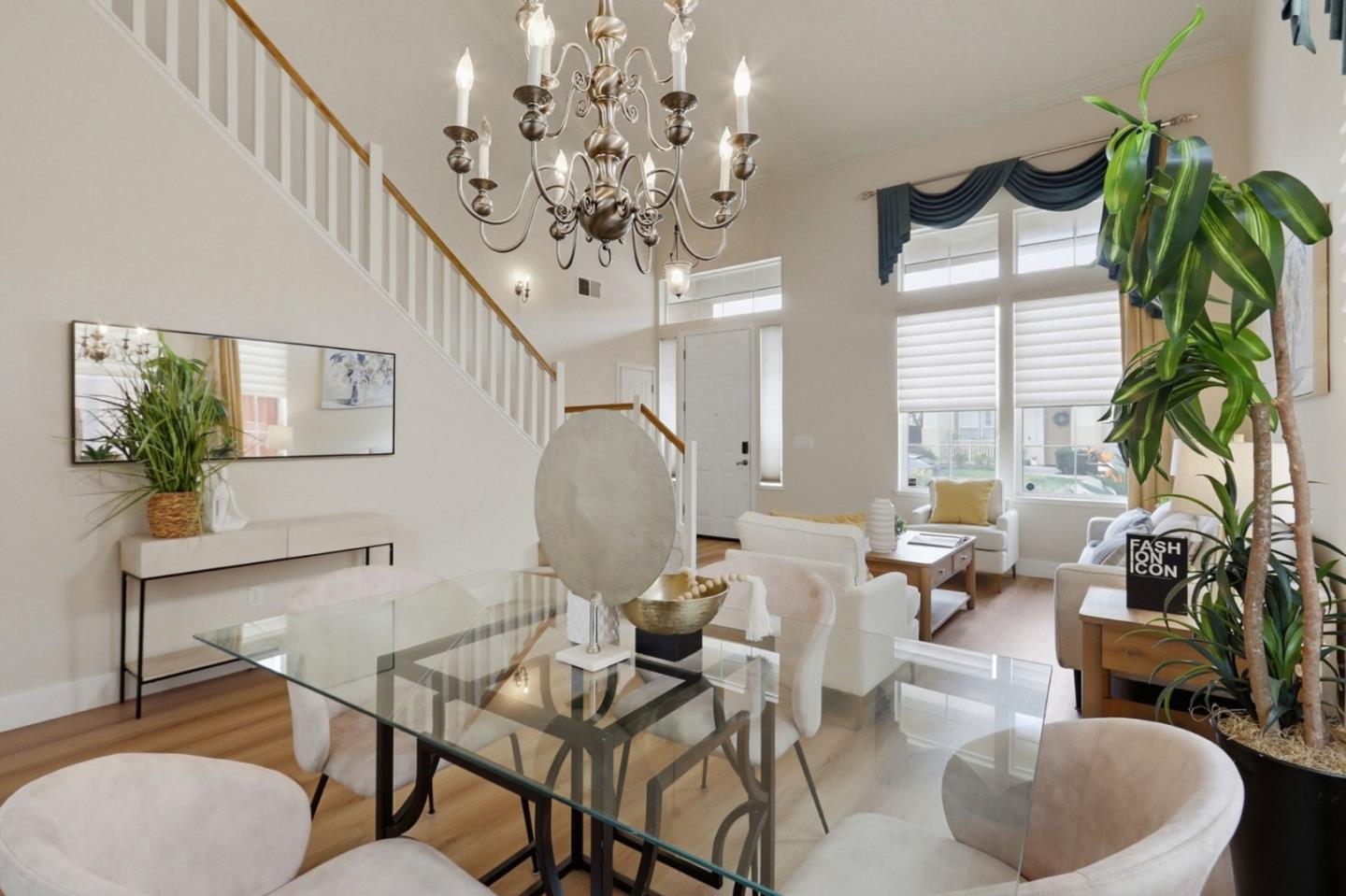 Detail Gallery Image 9 of 20 For 808 Cameron Cir, Milpitas,  CA 95035 - 5 Beds | 3 Baths