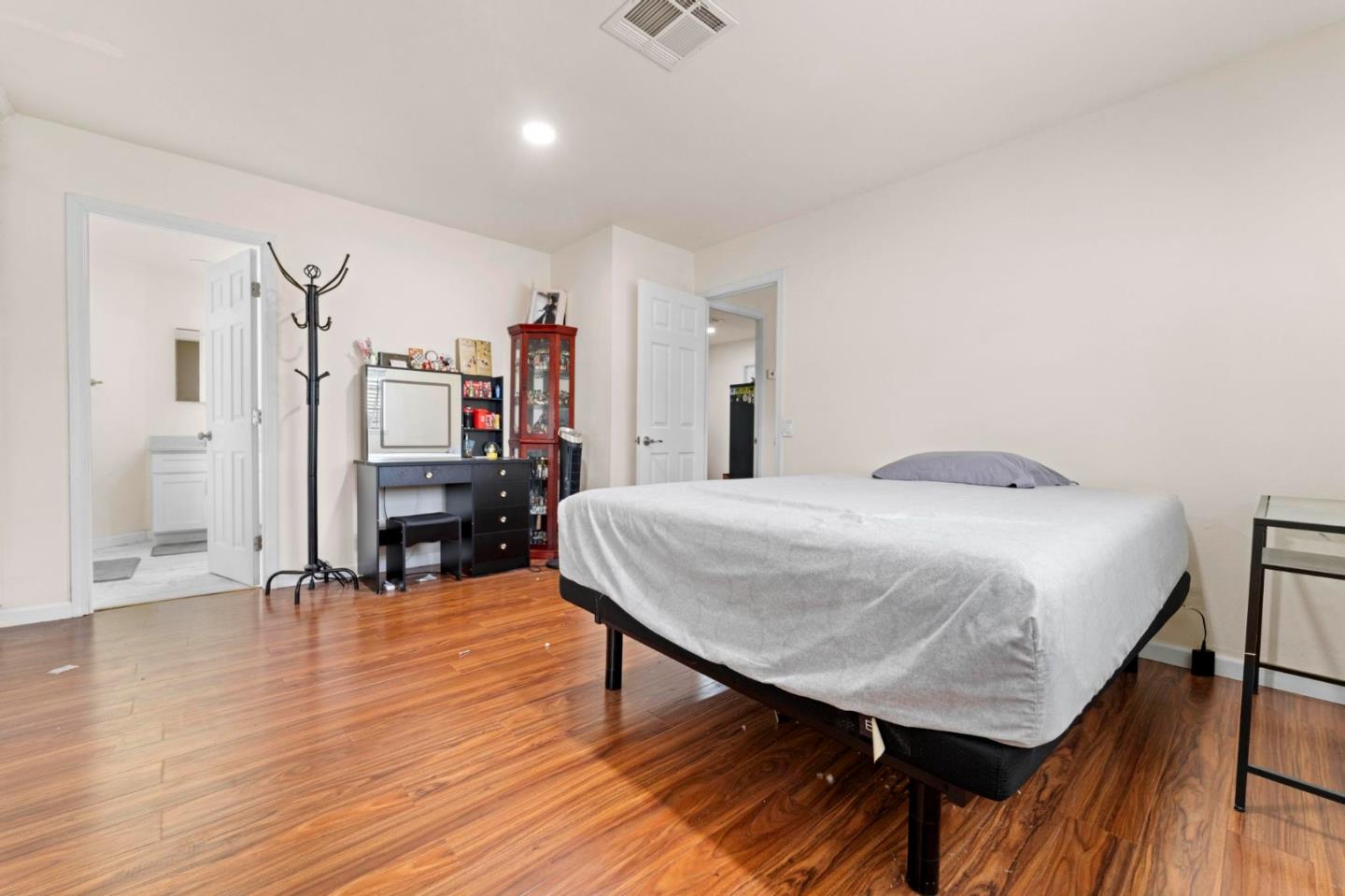 Detail Gallery Image 25 of 40 For 2151 Oakland Rd #135,  San Jose,  CA 95131 - 2 Beds | 2 Baths