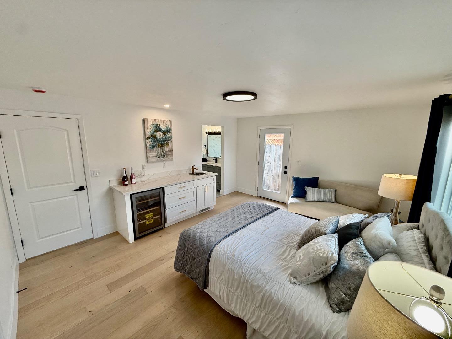 Detail Gallery Image 28 of 45 For 3069 Agate Dr, Santa Clara,  CA 95051 - 4 Beds | 2/1 Baths