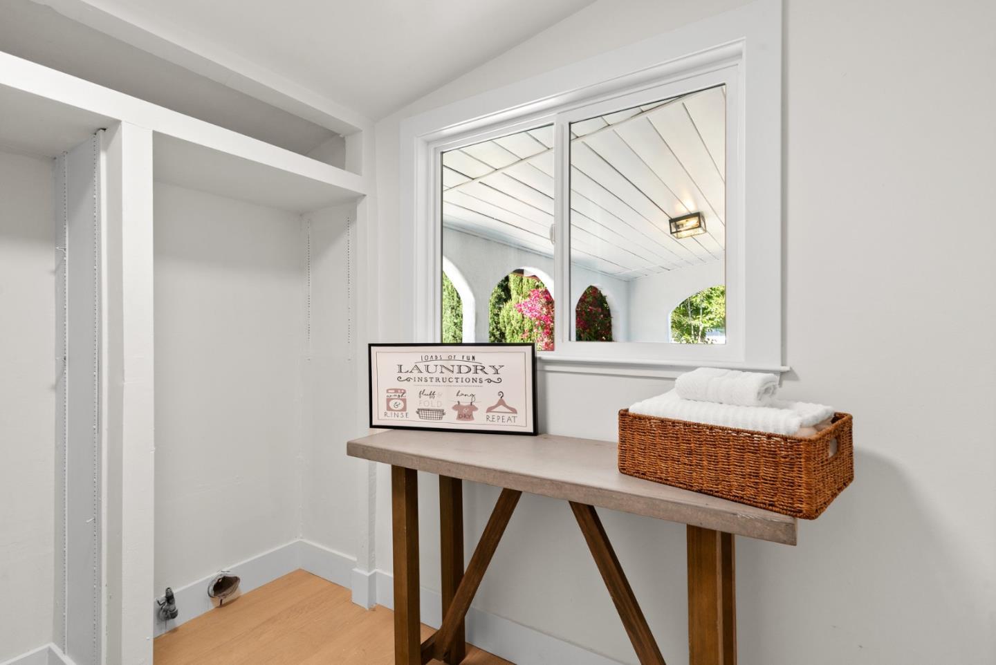 Detail Gallery Image 33 of 45 For 3069 Agate Dr, Santa Clara,  CA 95051 - 4 Beds | 2/1 Baths