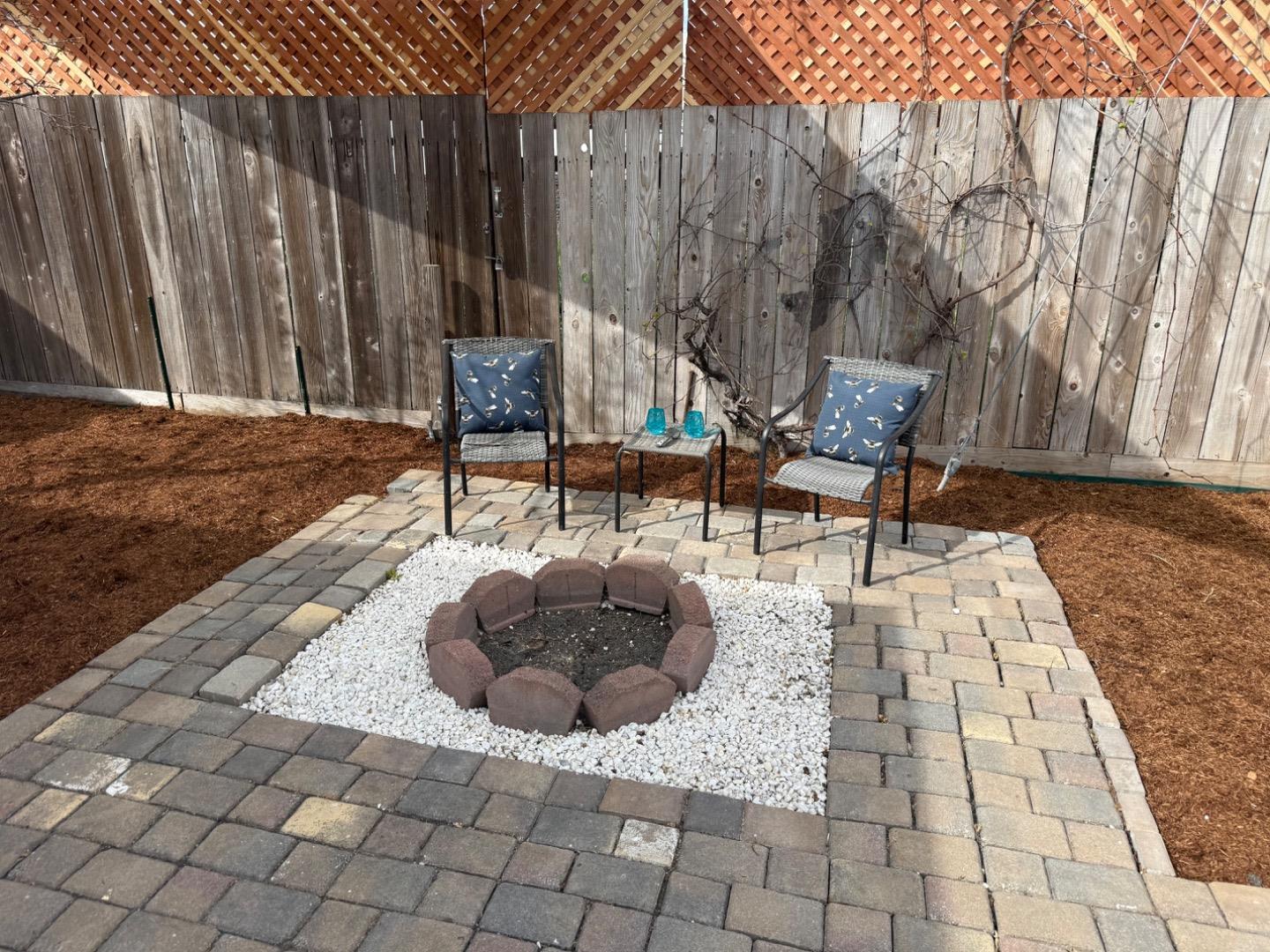 Detail Gallery Image 41 of 45 For 3069 Agate Dr, Santa Clara,  CA 95051 - 4 Beds | 2/1 Baths