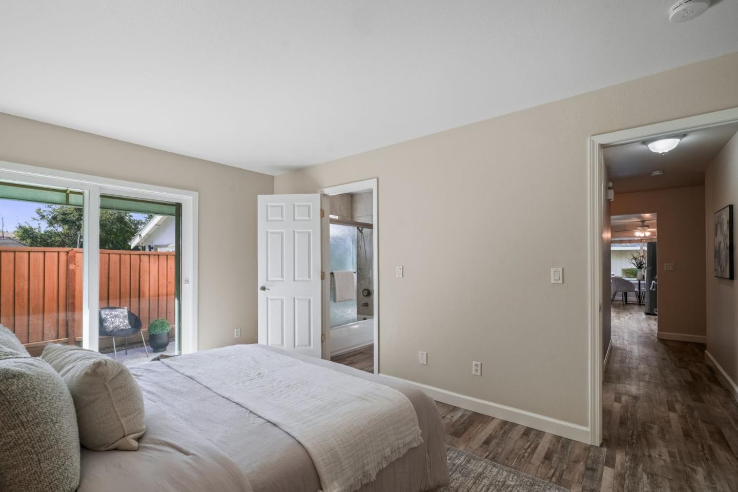 Detail Gallery Image 10 of 39 For 408 - 410 Morse Ave, Sunnyvale,  CA 94085 - – Beds | – Baths