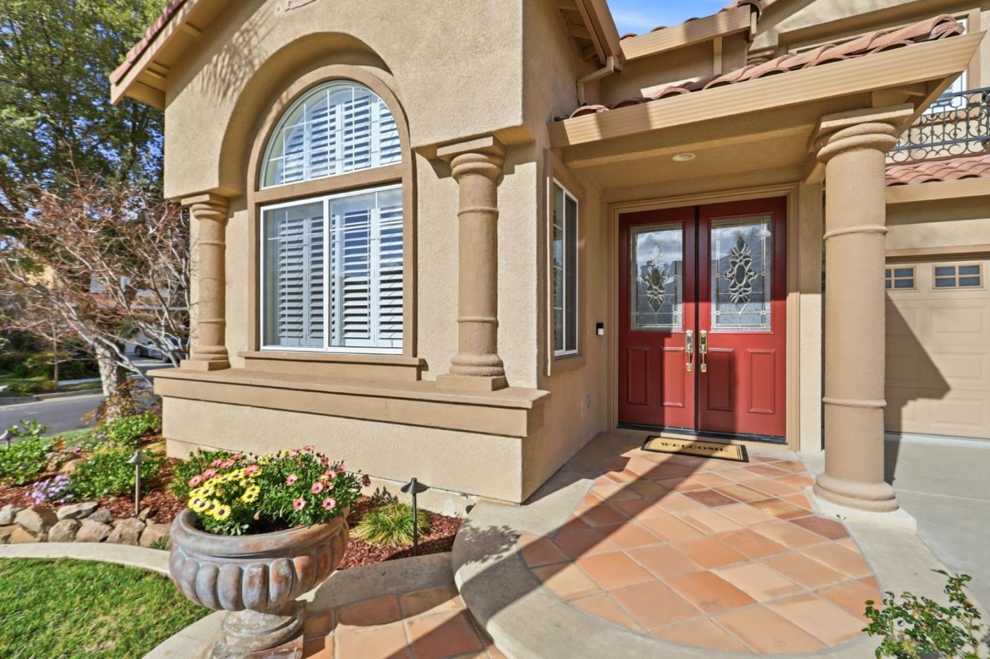 Detail Gallery Image 2 of 42 For 3249 Placido Ct, San Jose,  CA 95135 - 5 Beds | 3 Baths