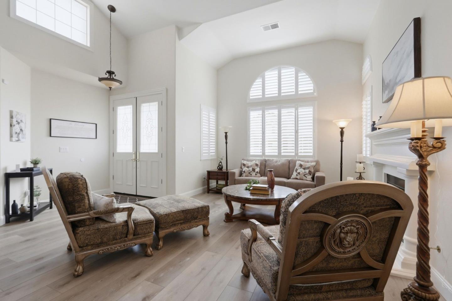 Detail Gallery Image 6 of 42 For 3249 Placido Ct, San Jose,  CA 95135 - 5 Beds | 3 Baths