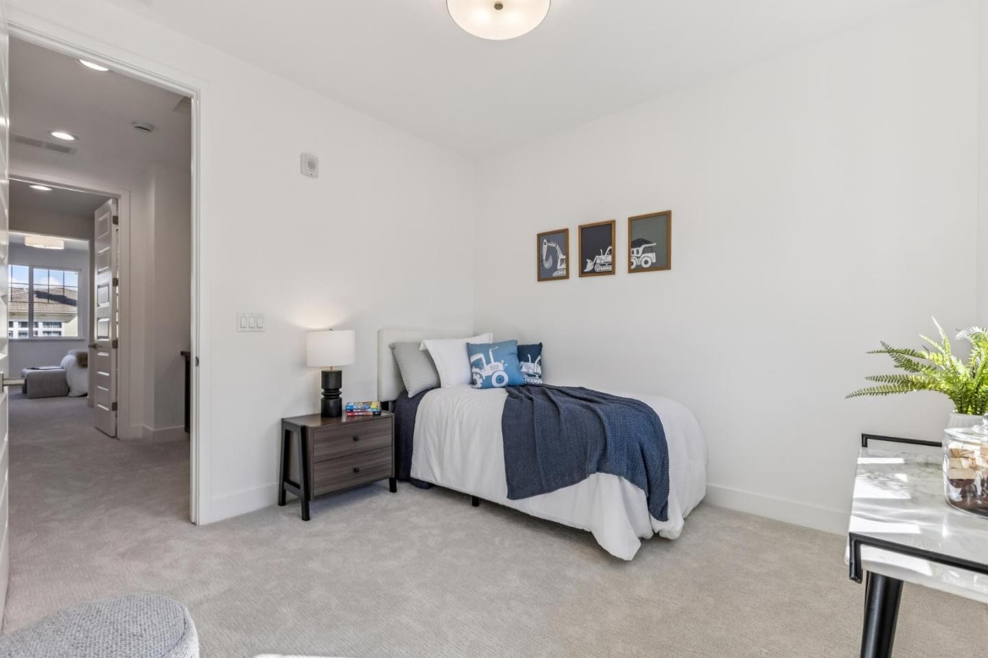 Detail Gallery Image 18 of 38 For 2862 Baze Rd, San Mateo,  CA 94403 - 3 Beds | 3/1 Baths