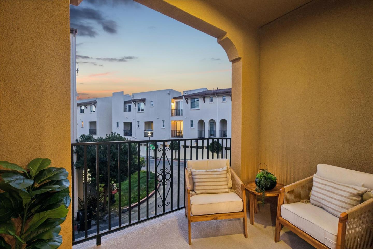 Detail Gallery Image 31 of 38 For 2862 Baze Rd, San Mateo,  CA 94403 - 3 Beds | 3/1 Baths