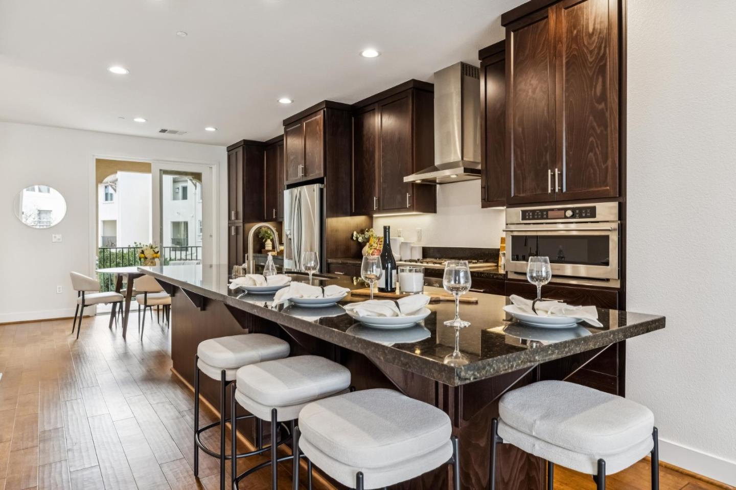 Detail Gallery Image 7 of 38 For 2862 Baze Rd, San Mateo,  CA 94403 - 3 Beds | 3/1 Baths