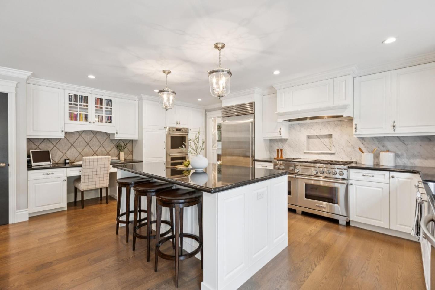 Detail Gallery Image 11 of 81 For 15212 Janor Ct, Monte Sereno,  CA 95030 - 4 Beds | 3 Baths