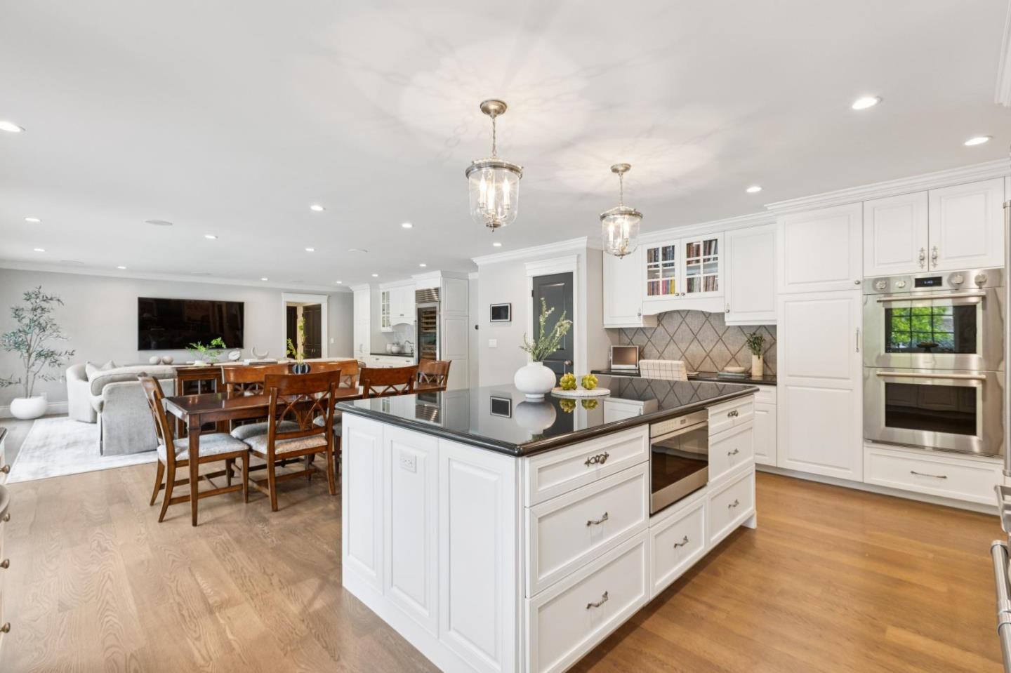 Detail Gallery Image 17 of 81 For 15212 Janor Ct, Monte Sereno,  CA 95030 - 4 Beds | 3 Baths