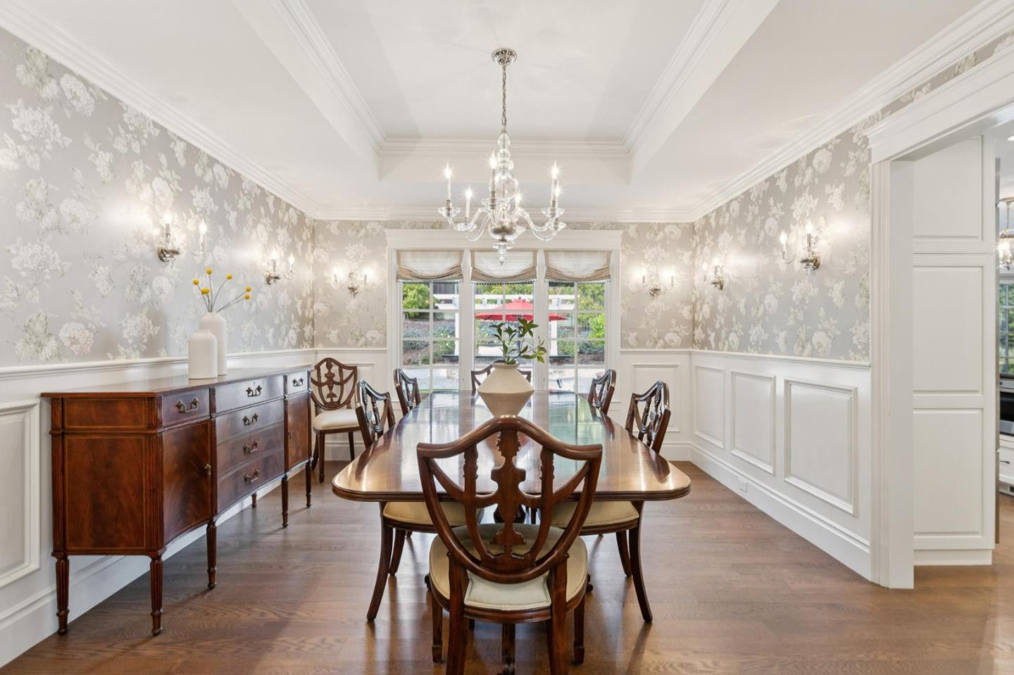 Detail Gallery Image 18 of 81 For 15212 Janor Ct, Monte Sereno,  CA 95030 - 4 Beds | 3 Baths