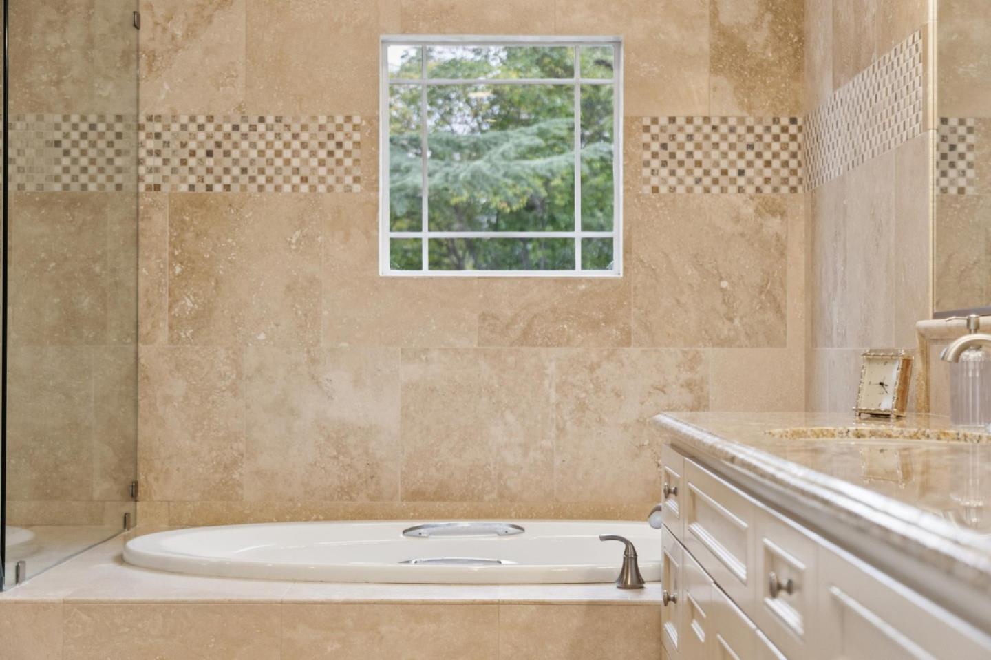 Detail Gallery Image 35 of 81 For 15212 Janor Ct, Monte Sereno,  CA 95030 - 4 Beds | 3 Baths