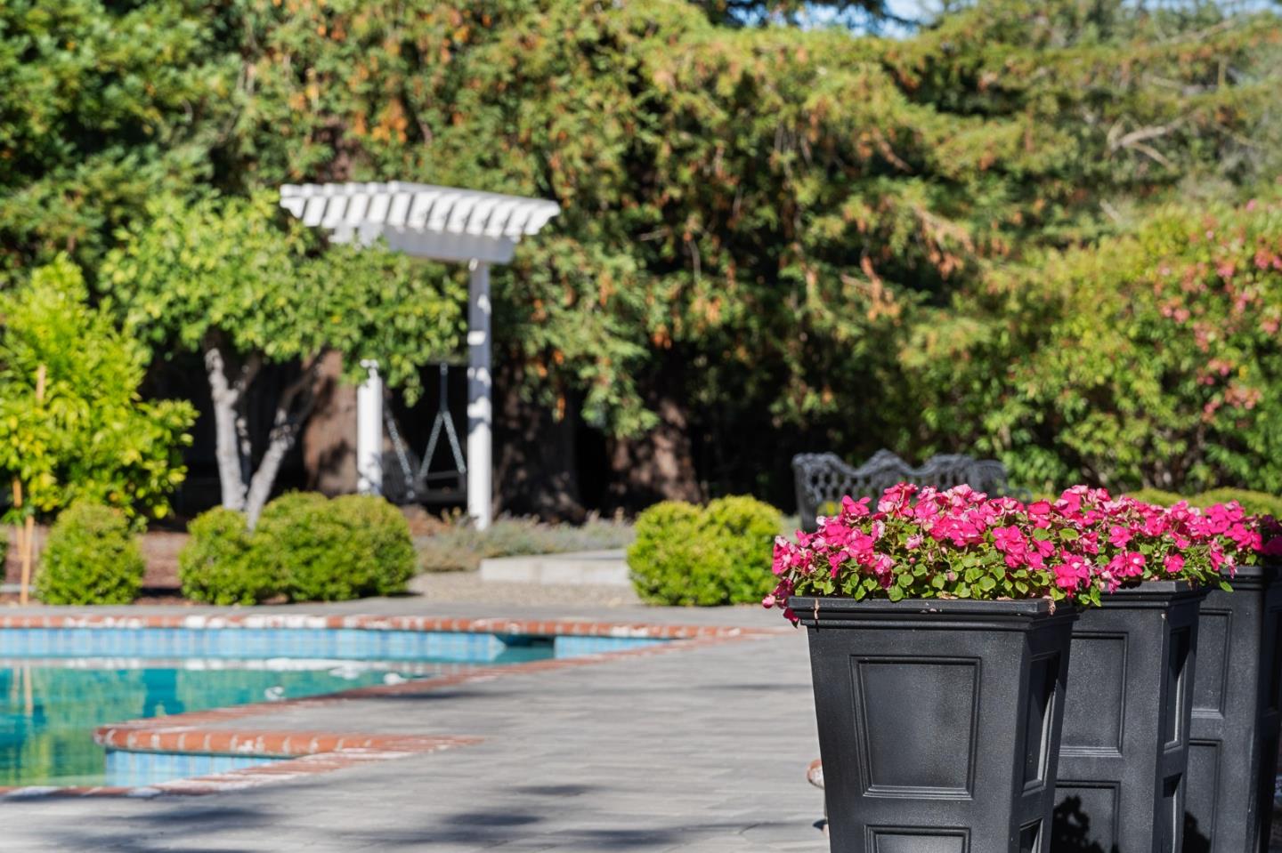 Detail Gallery Image 51 of 81 For 15212 Janor Ct, Monte Sereno,  CA 95030 - 4 Beds | 3 Baths