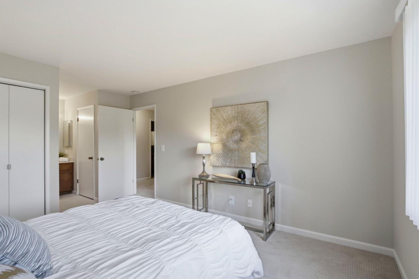 Detail Gallery Image 18 of 36 For 18944 Sara Park Cir, Saratoga,  CA 95070 - 2 Beds | 2 Baths