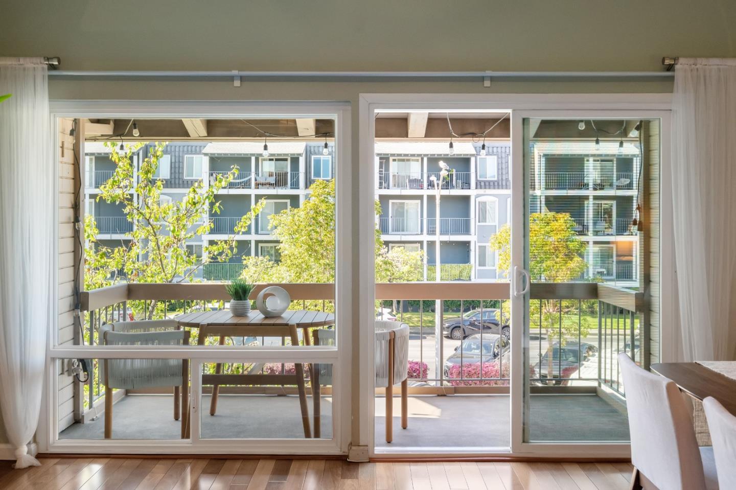 Detail Gallery Image 17 of 25 For 707 Fathom Dr #208,  San Mateo,  CA 94404 - 1 Beds | 1 Baths