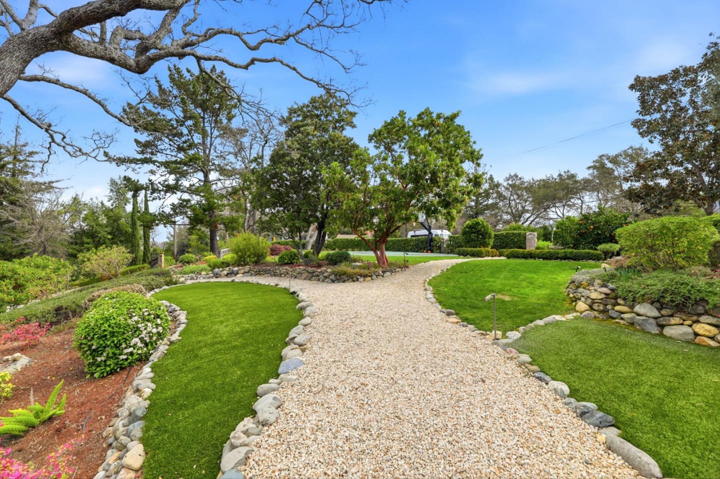 Detail Gallery Image 14 of 121 For 90 Reservoir Rd, Los Gatos,  CA 95030 - 5 Beds | 6/1 Baths