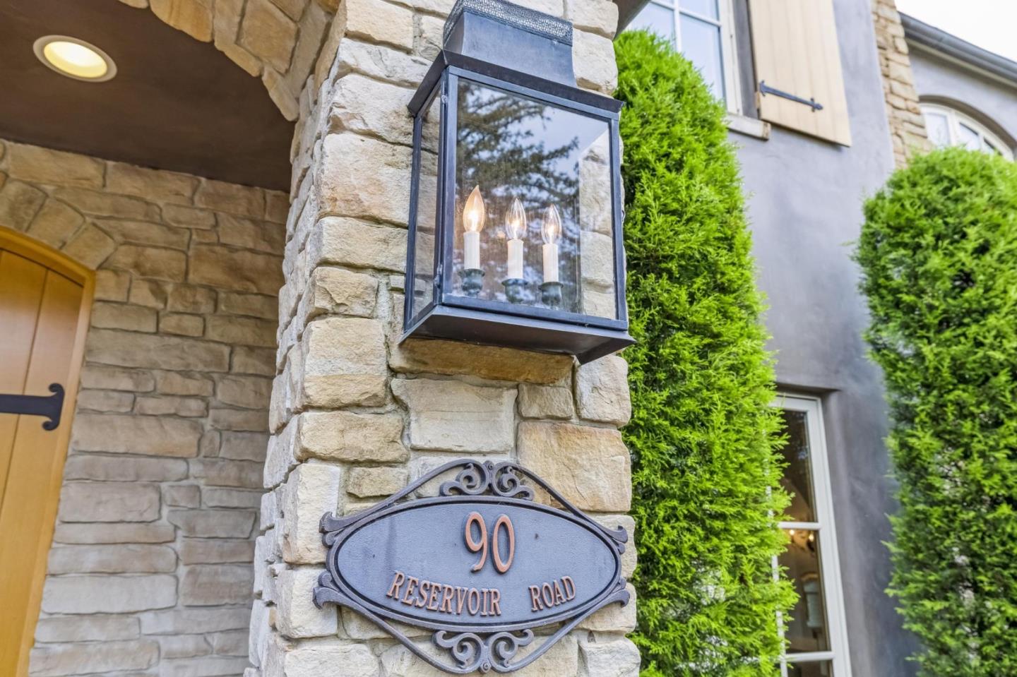 Detail Gallery Image 19 of 121 For 90 Reservoir Rd, Los Gatos,  CA 95030 - 5 Beds | 6/1 Baths