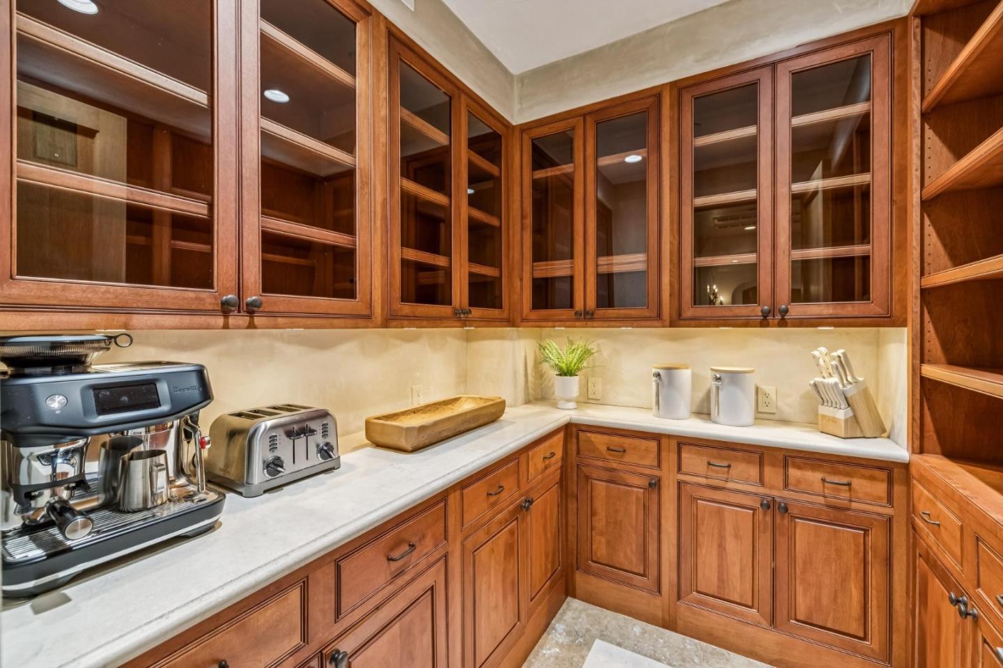 Detail Gallery Image 39 of 121 For 90 Reservoir Rd, Los Gatos,  CA 95030 - 5 Beds | 6/1 Baths