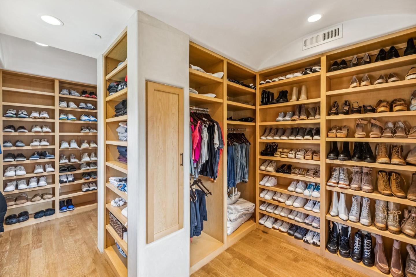 Detail Gallery Image 61 of 121 For 90 Reservoir Rd, Los Gatos,  CA 95030 - 5 Beds | 6/1 Baths