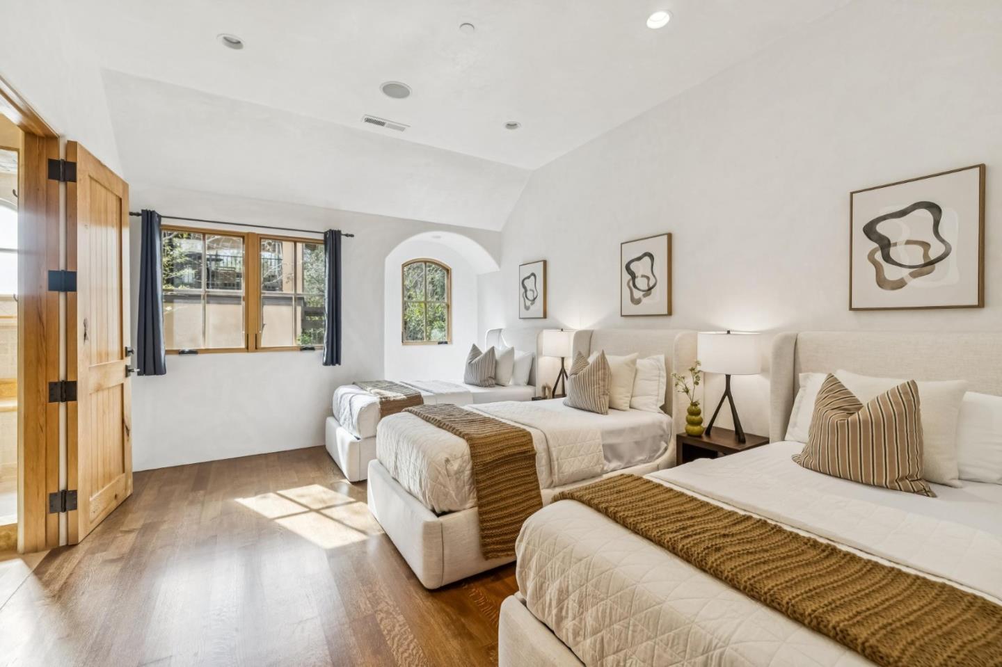 Detail Gallery Image 62 of 121 For 90 Reservoir Rd, Los Gatos,  CA 95030 - 5 Beds | 6/1 Baths