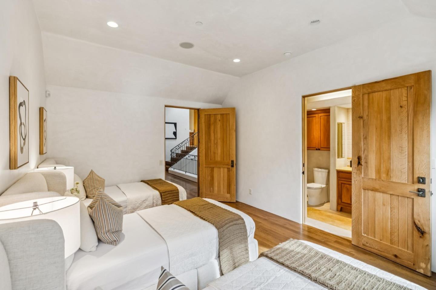 Detail Gallery Image 63 of 121 For 90 Reservoir Rd, Los Gatos,  CA 95030 - 5 Beds | 6/1 Baths