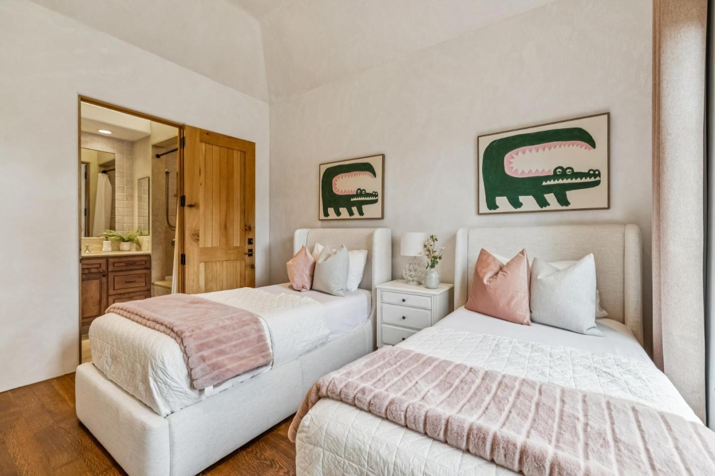 Detail Gallery Image 67 of 121 For 90 Reservoir Rd, Los Gatos,  CA 95030 - 5 Beds | 6/1 Baths