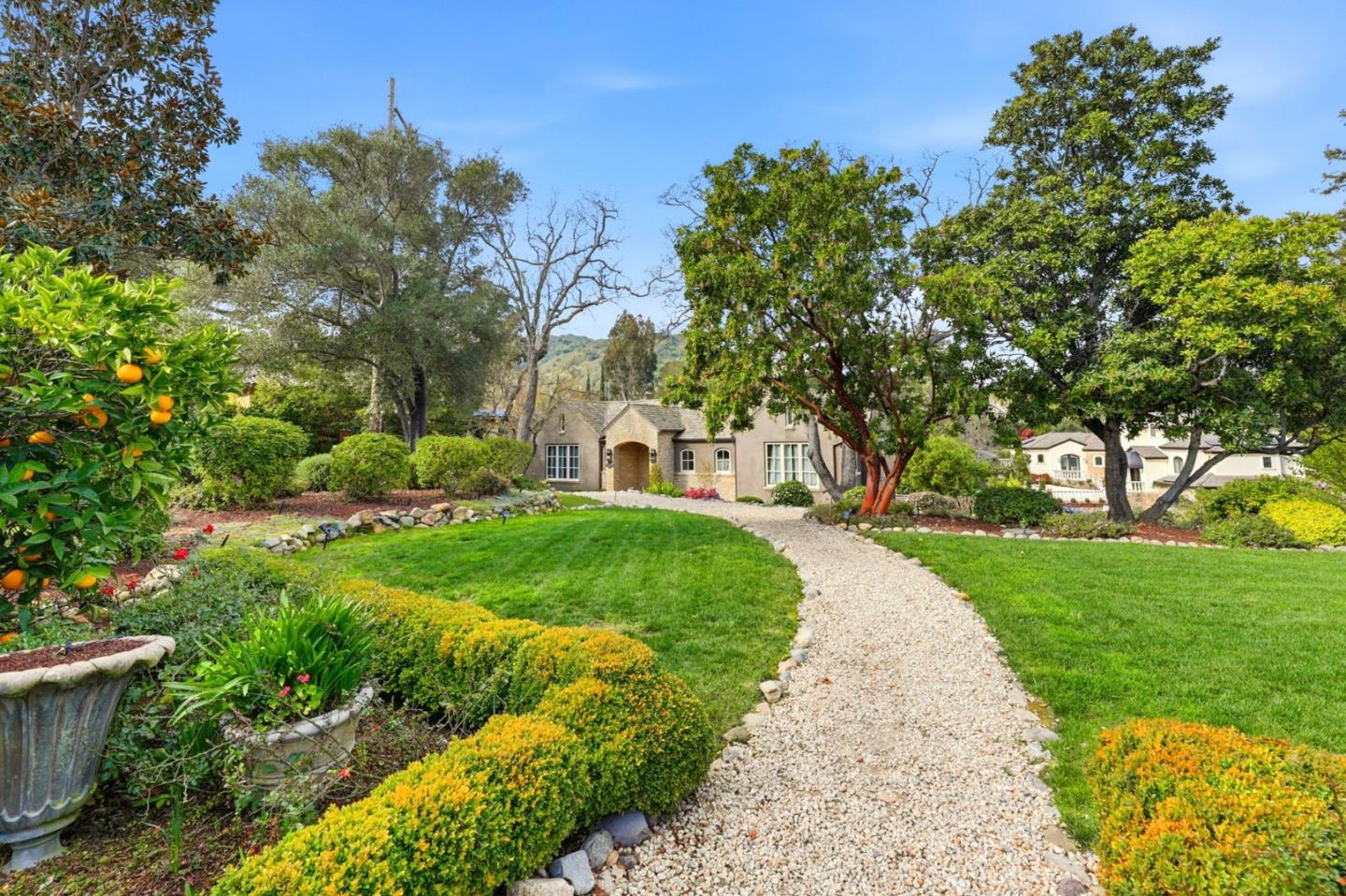 Detail Gallery Image 9 of 121 For 90 Reservoir Rd, Los Gatos,  CA 95030 - 5 Beds | 6/1 Baths