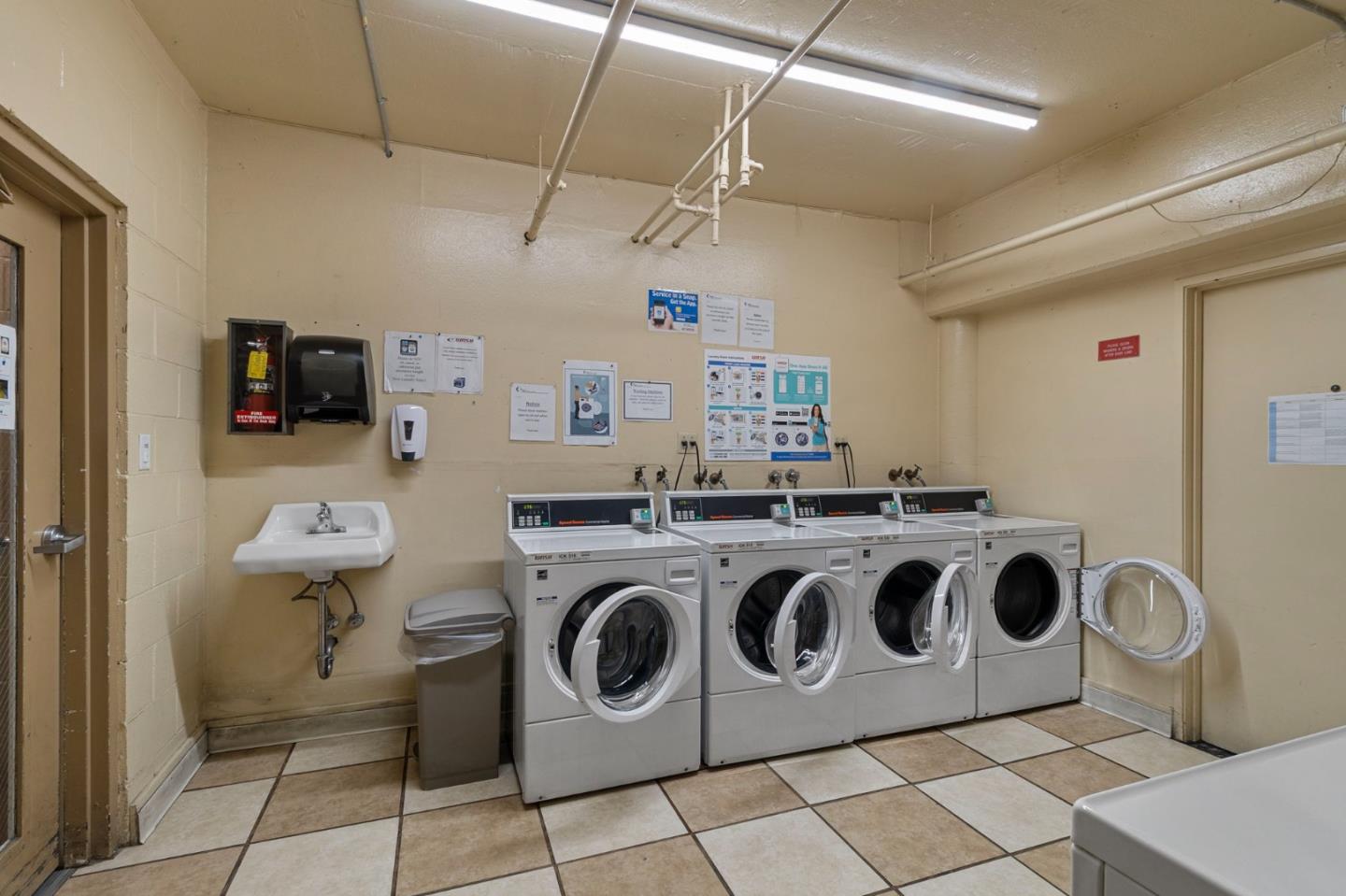 Detail Gallery Image 33 of 43 For 5140 Diamond Heights Blvd 203a,  San Francisco,  CA 94131 - 1 Beds | 1 Baths