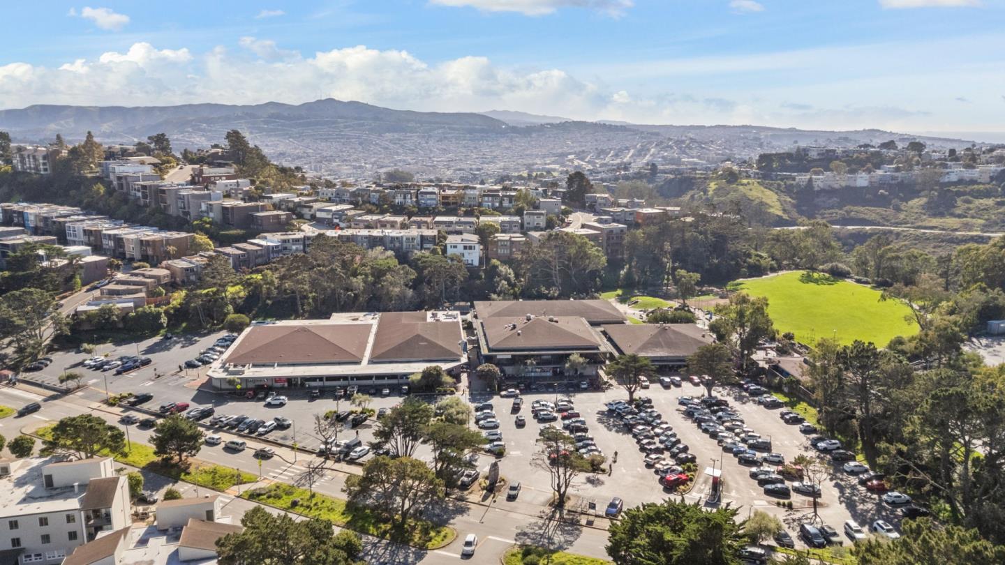 Detail Gallery Image 42 of 43 For 5140 Diamond Heights Blvd 203a,  San Francisco,  CA 94131 - 1 Beds | 1 Baths