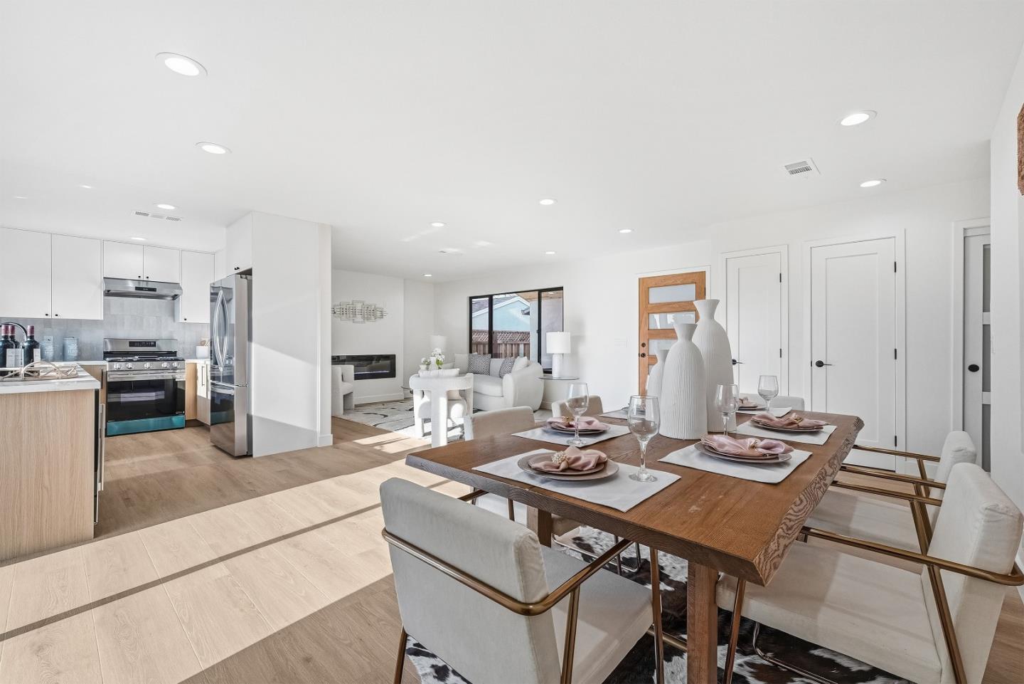 Detail Gallery Image 14 of 38 For 1509 Japaul Ln, San Jose,  CA 95132 - 3 Beds | 2 Baths