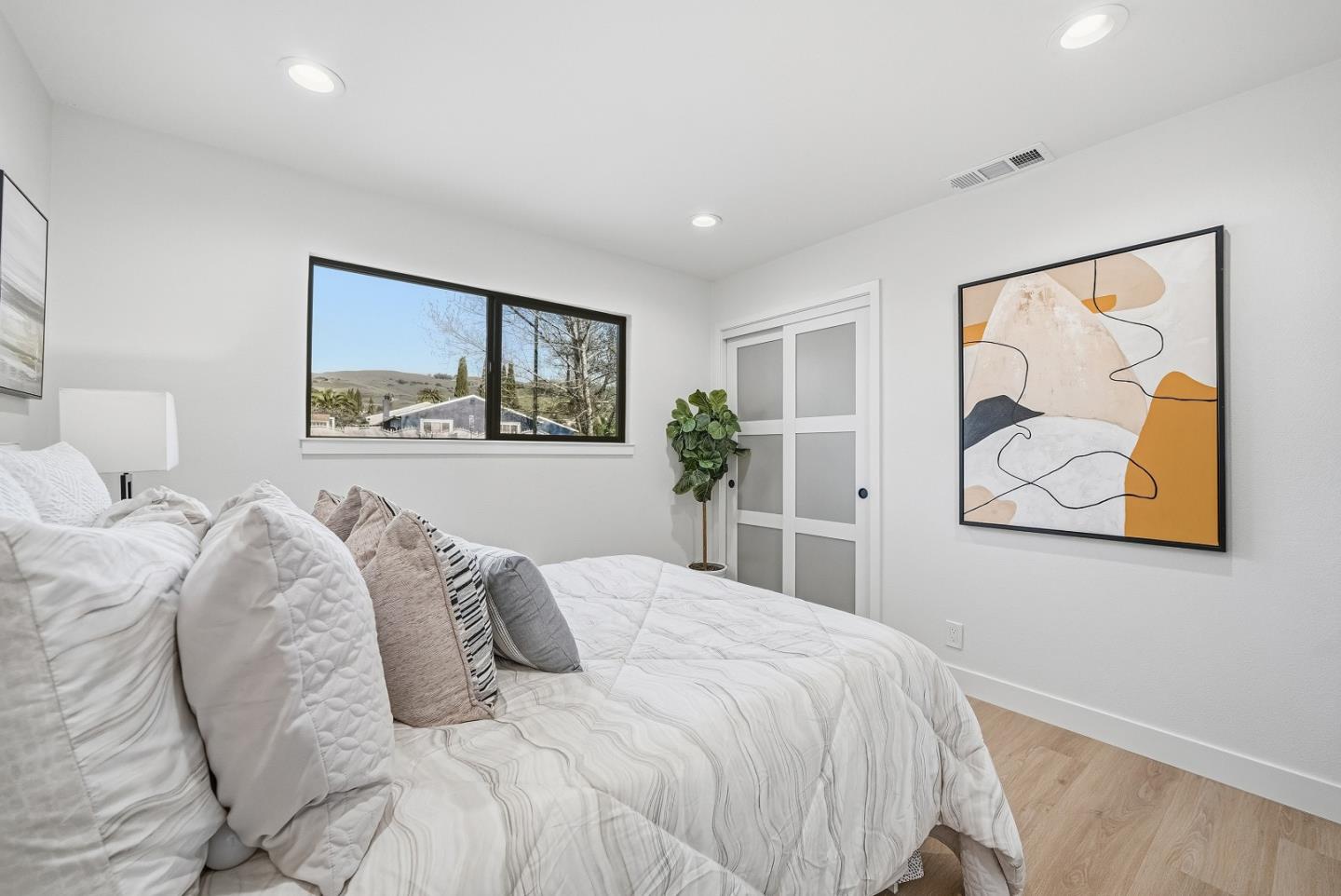 Detail Gallery Image 17 of 38 For 1509 Japaul Ln, San Jose,  CA 95132 - 3 Beds | 2 Baths