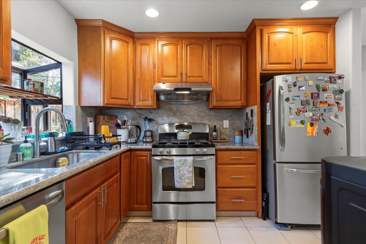 Detail Gallery Image 10 of 24 For 1973 Bird Ave, San Jose,  CA 95125 - 6 Beds | 4 Baths