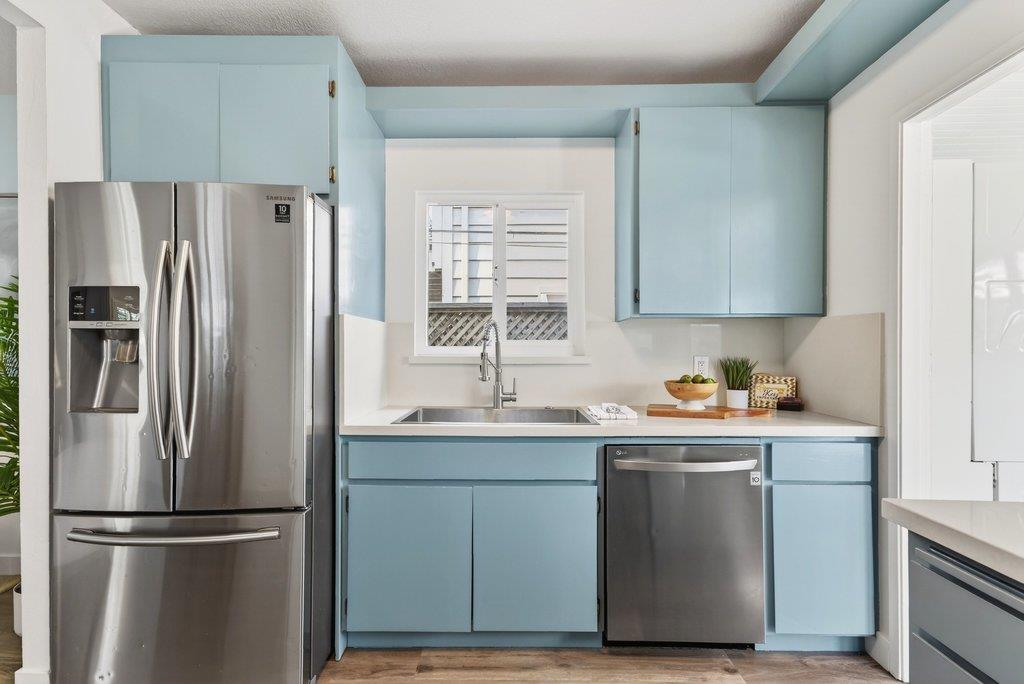 Detail Gallery Image 18 of 53 For 318 Park Ave, Capitola,  CA 95010 - 3 Beds | 2 Baths