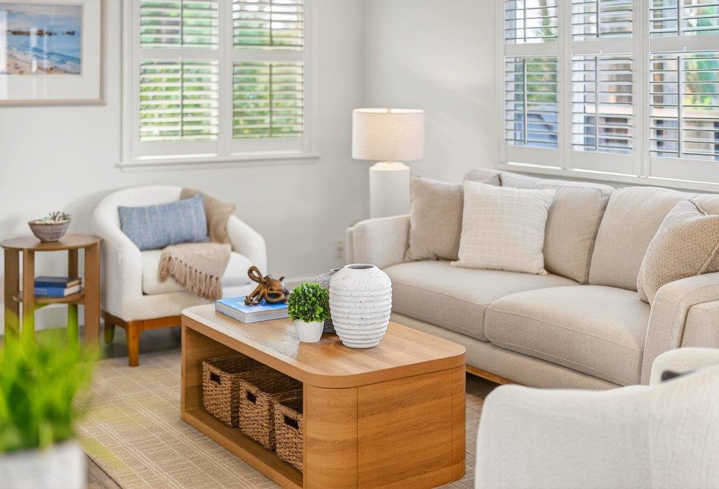 Detail Gallery Image 4 of 53 For 318 Park Ave, Capitola,  CA 95010 - 3 Beds | 2 Baths