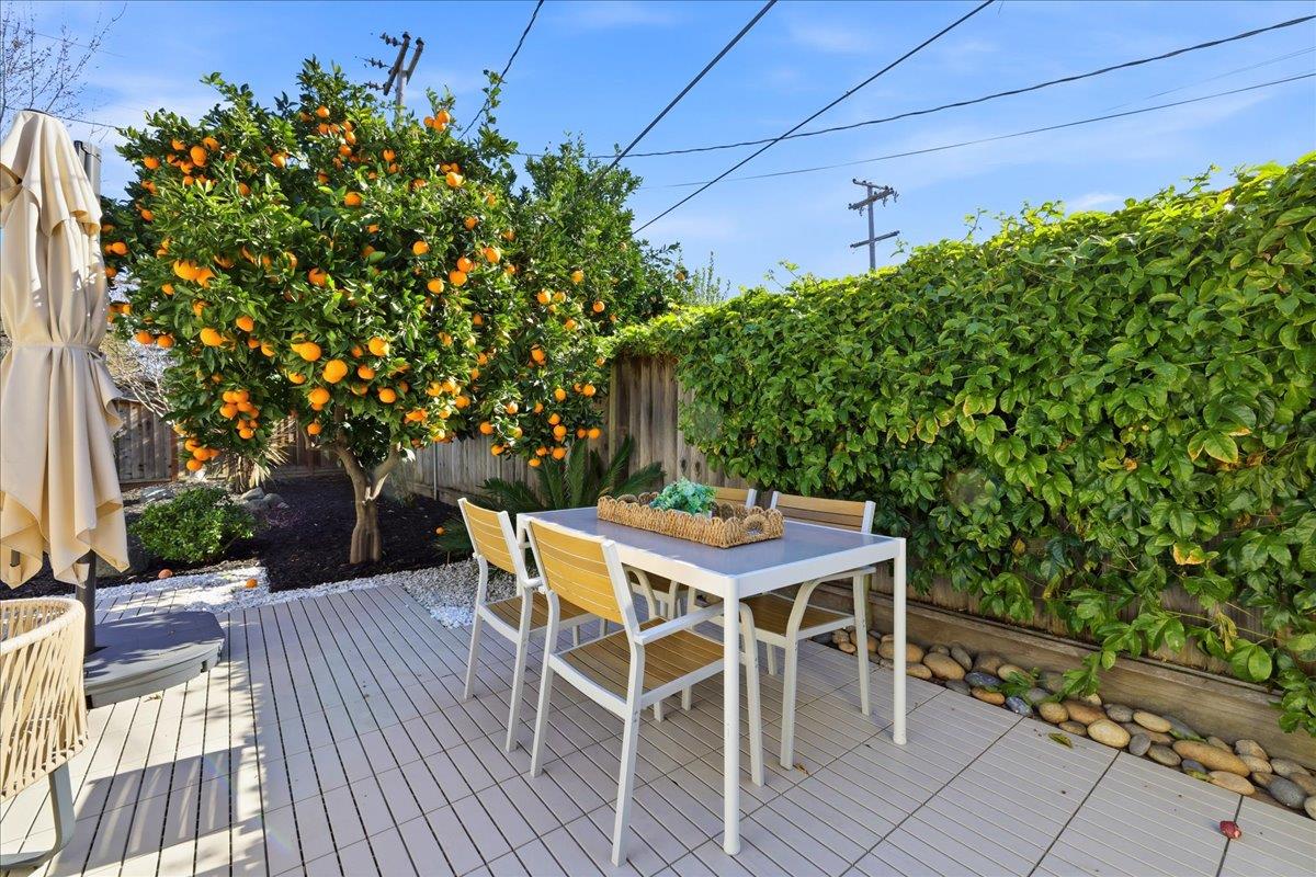 Detail Gallery Image 35 of 49 For 992 Hibiscus Ln, San Jose,  CA 95117 - 3 Beds | 2 Baths