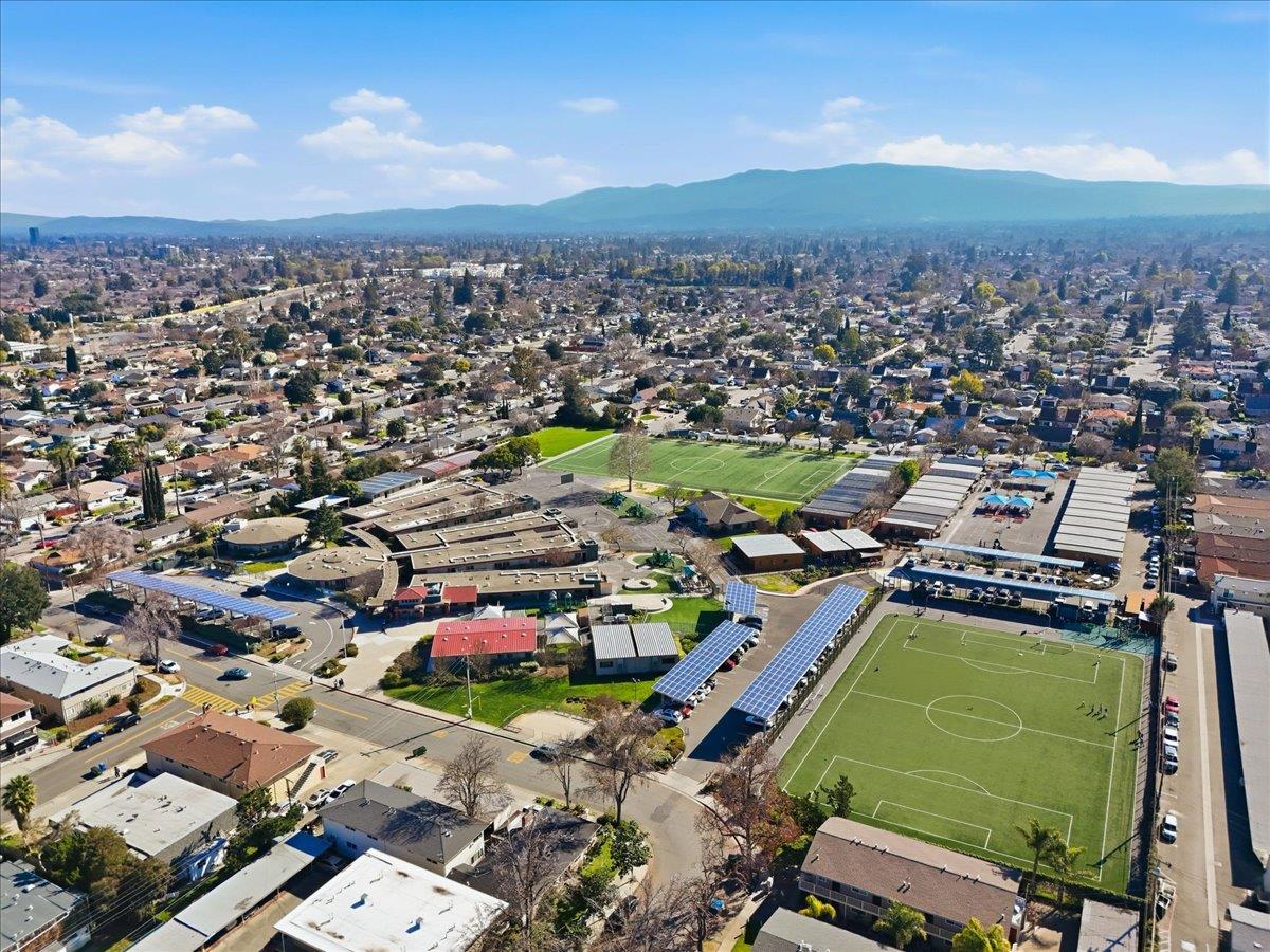 Detail Gallery Image 45 of 49 For 992 Hibiscus Ln, San Jose,  CA 95117 - 3 Beds | 2 Baths