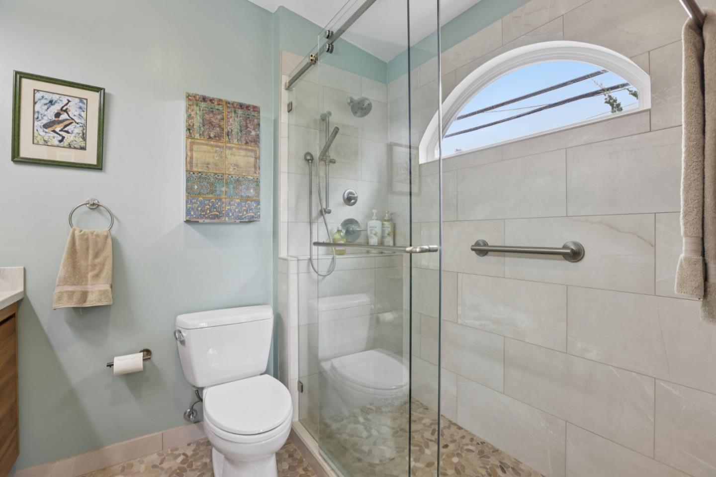 Detail Gallery Image 20 of 33 For 696 Francisco St, El Granada,  CA 94018 - 3 Beds | 2 Baths