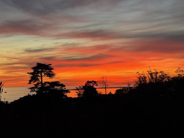 Detail Gallery Image 30 of 33 For 696 Francisco St, El Granada,  CA 94018 - 3 Beds | 2 Baths