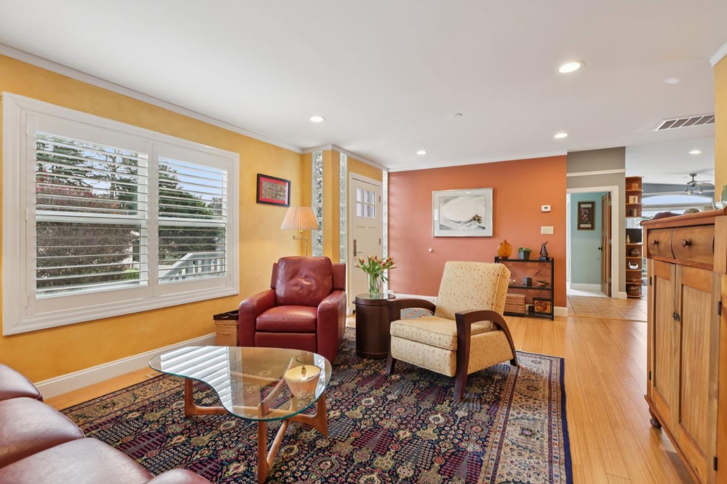 Detail Gallery Image 6 of 33 For 696 Francisco St, El Granada,  CA 94018 - 3 Beds | 2 Baths