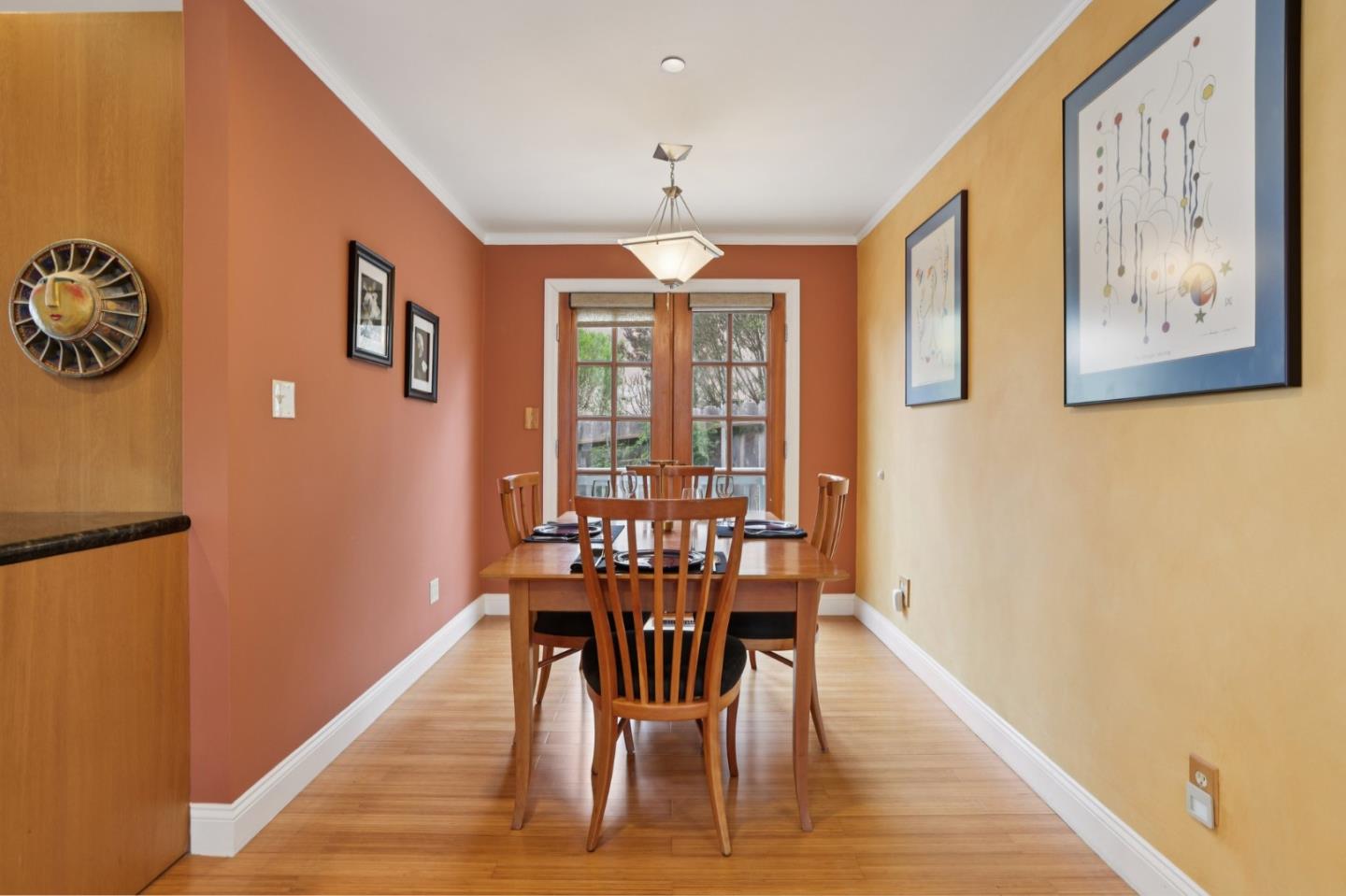 Detail Gallery Image 9 of 33 For 696 Francisco St, El Granada,  CA 94018 - 3 Beds | 2 Baths