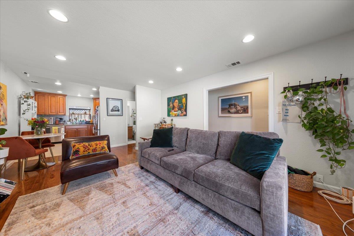 Detail Gallery Image 7 of 17 For 1973 Bird Ave, San Jose,  CA 95125 - – Beds | – Baths