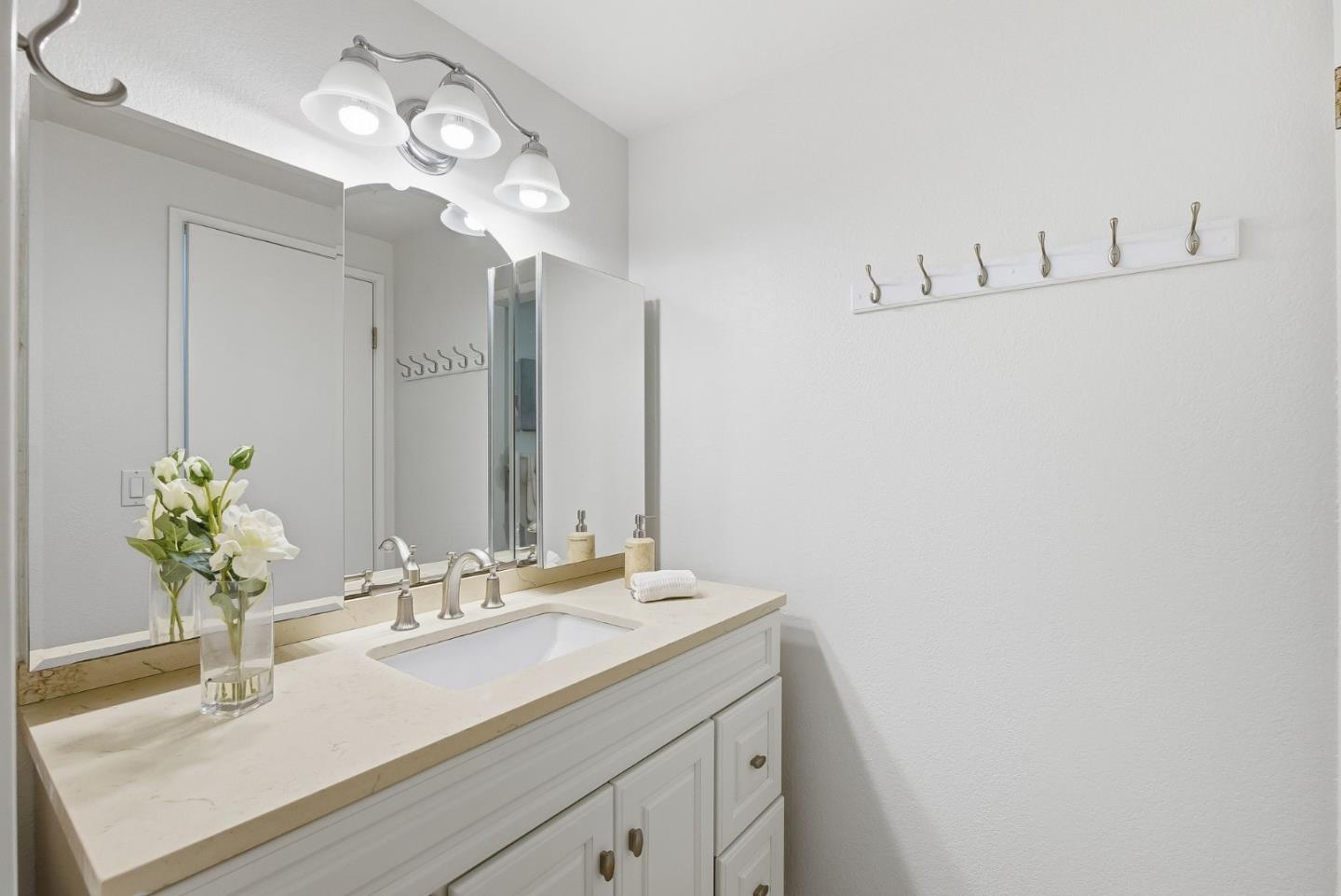 Detail Gallery Image 25 of 52 For 1947 Huxley Ct, San Jose,  CA 95125 - 2 Beds | 1/1 Baths