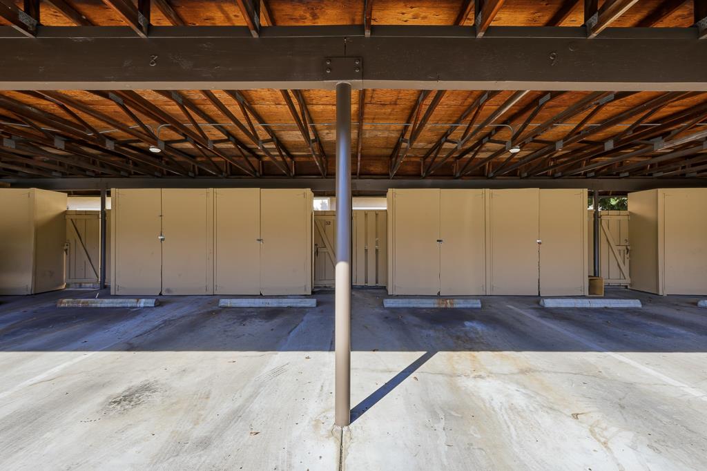 Detail Gallery Image 45 of 63 For 125 Connemara Way #32,  Sunnyvale,  CA 94087 - 2 Beds | 1/1 Baths