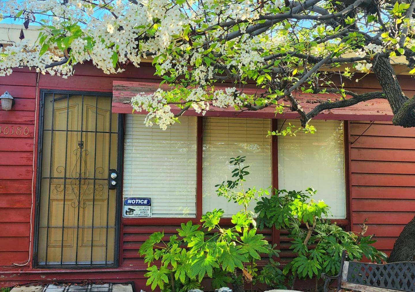 Front Image Thumbnail for ML82034950