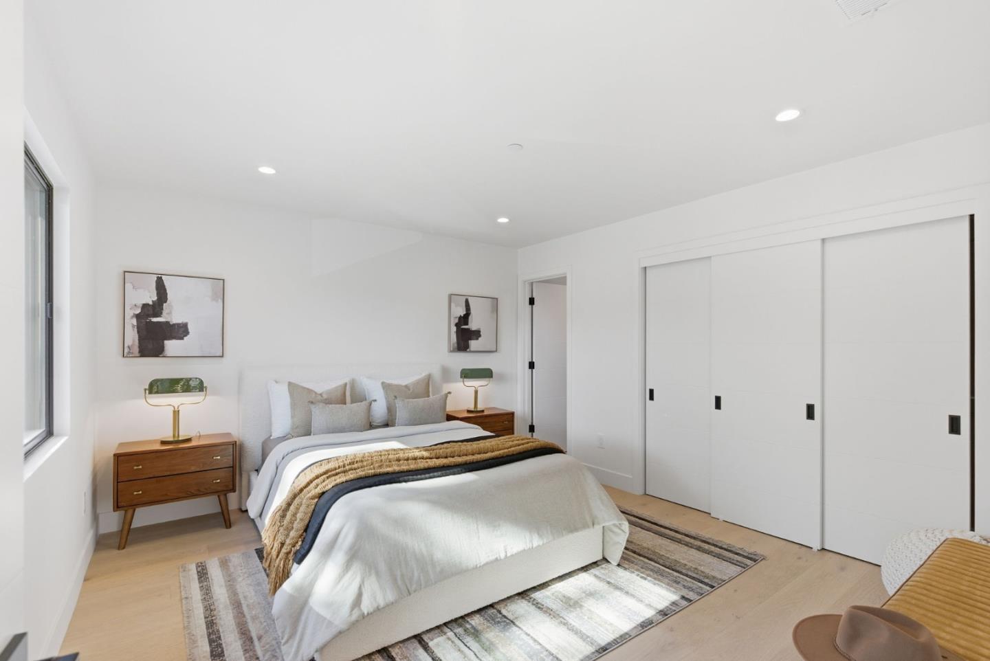 Detail Gallery Image 15 of 35 For 1144 Bernal Ave, Burlingame,  CA 94010 - 4 Beds | 4/1 Baths